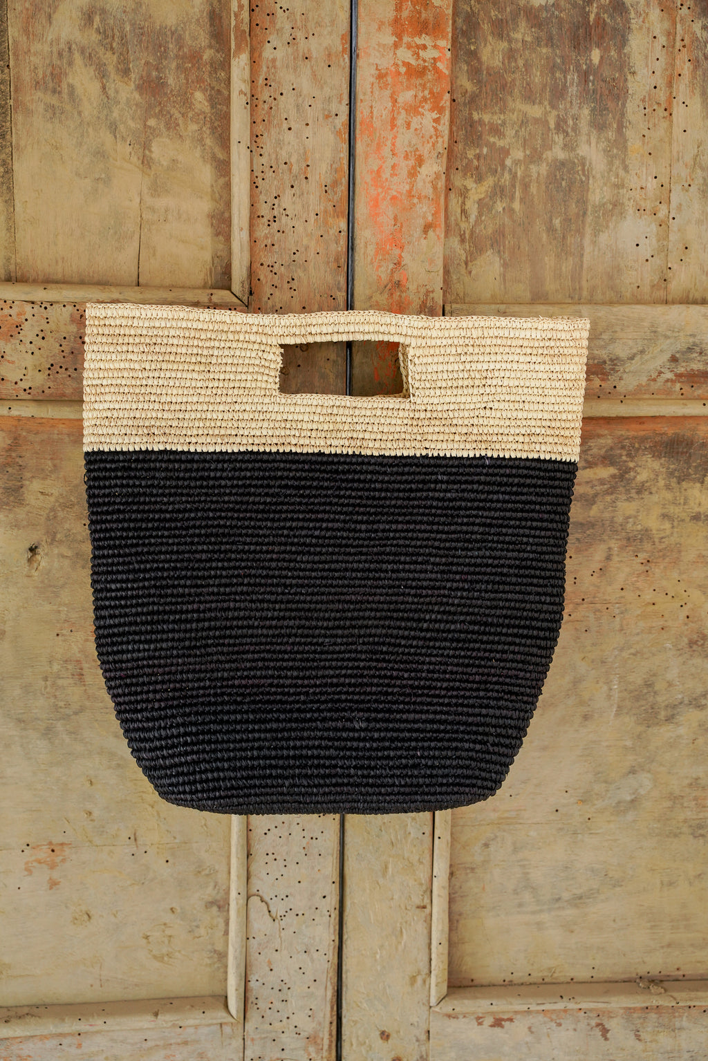 White&BlackToquilla Straw Bag