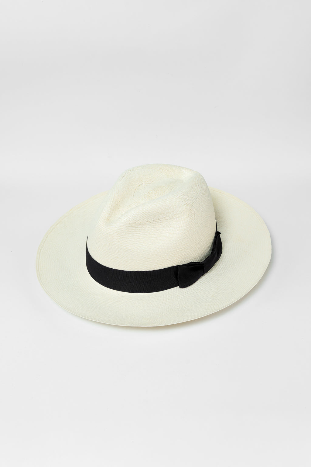 Superfine Classic White Panama Hat -  Montecristi Quality