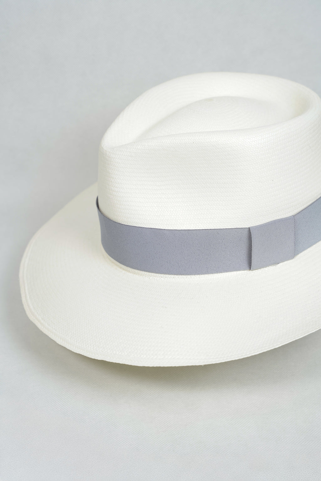 Extrafine Teardrop White Diplomat Hat- Montecristi  Quality