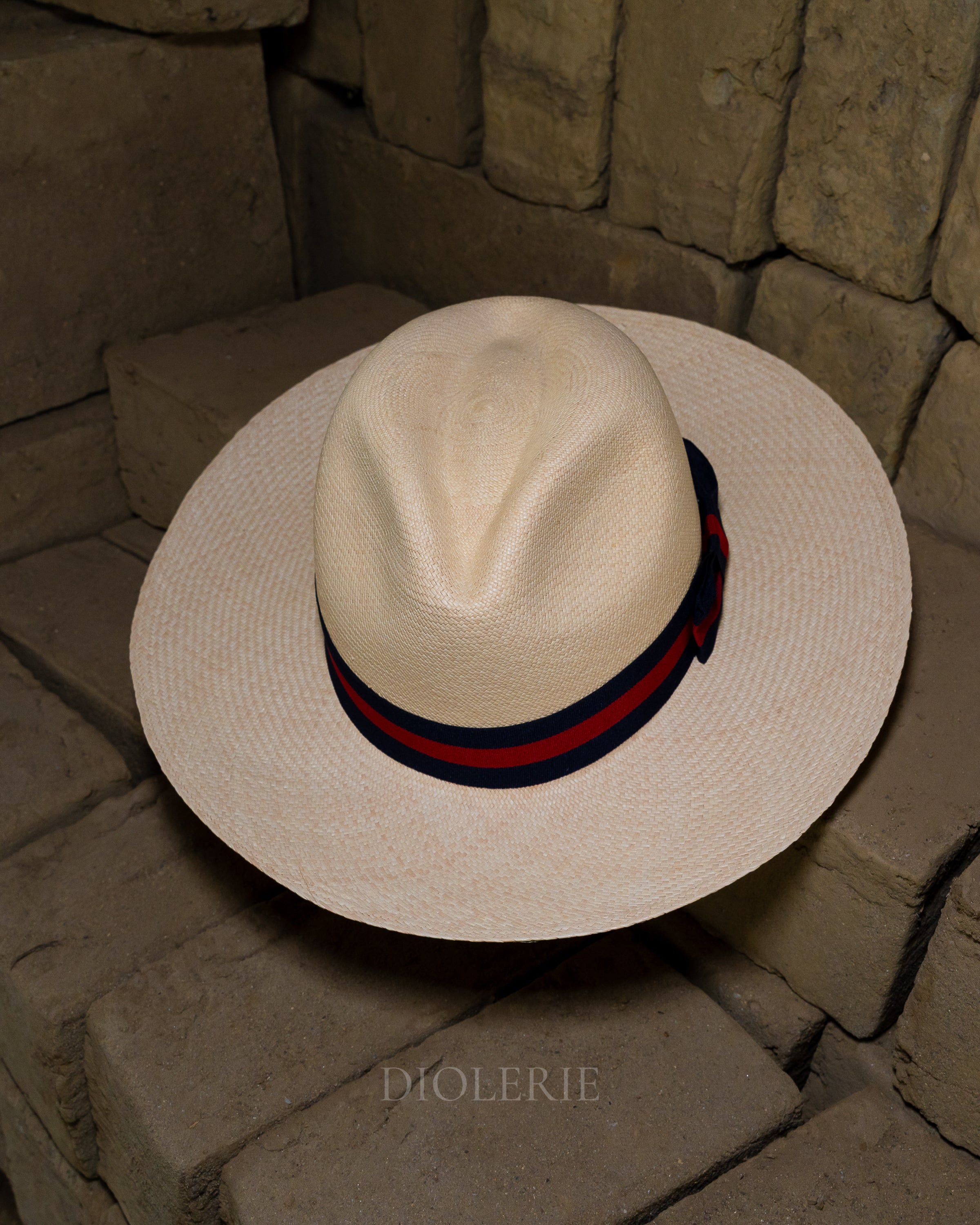 Fine Diplomat Panama Hat