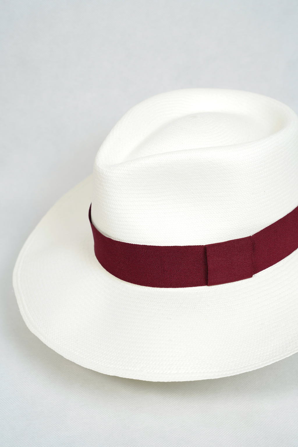 Extrafine Teardrop White Diplomat Hat- Montecristi  Quality