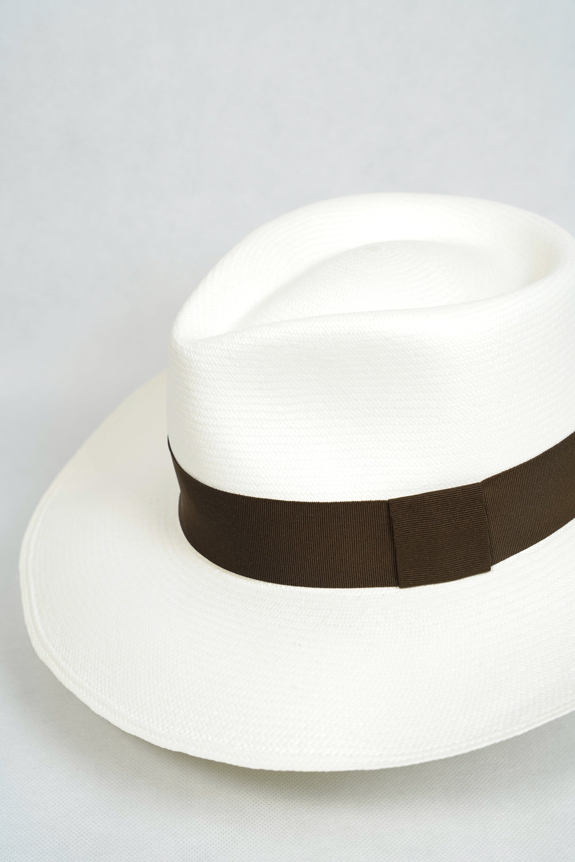 Extrafine Teardrop White Diplomat Hat- Montecristi  Quality