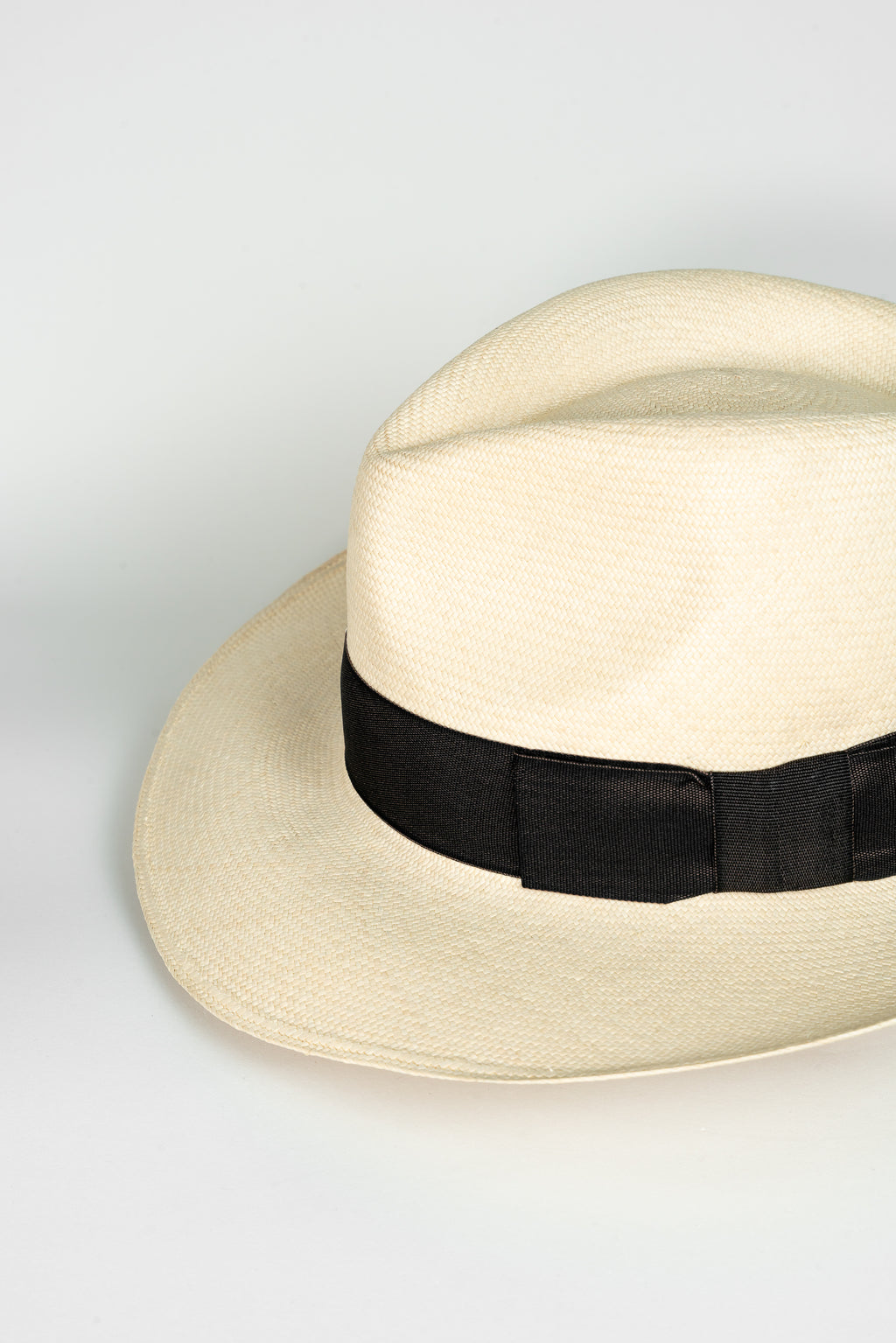 Extrafino Teardrop Panama Hat - Montecristi Quality