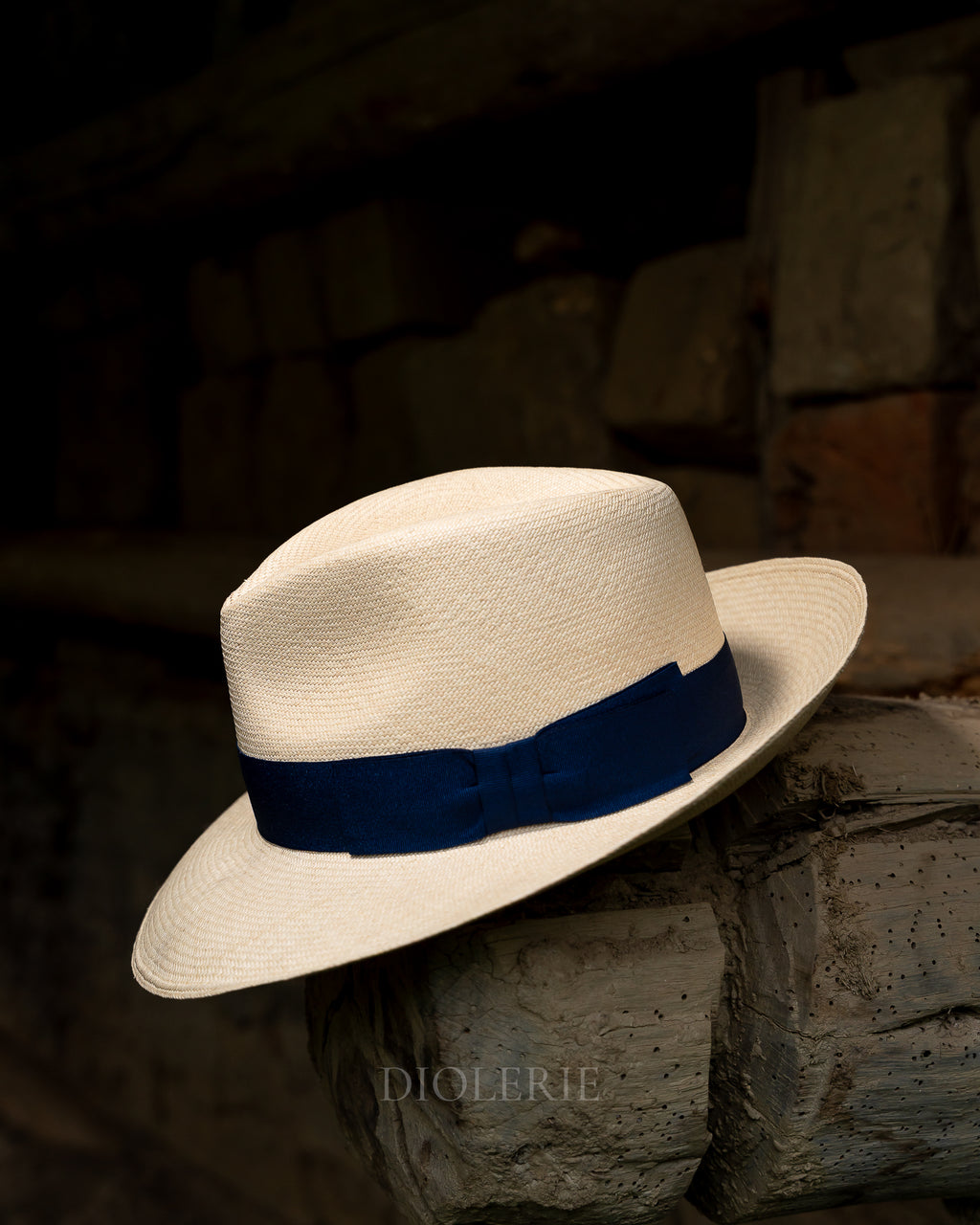Superfino Teardrop Panama Hat - Montecristi Quality