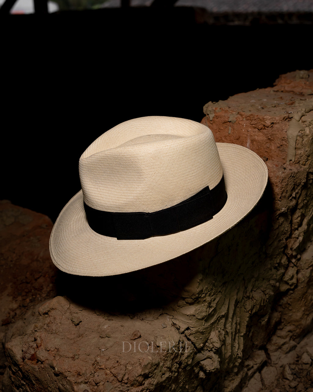Extrafino Teardrop Panama Hat - Montecristi Quality