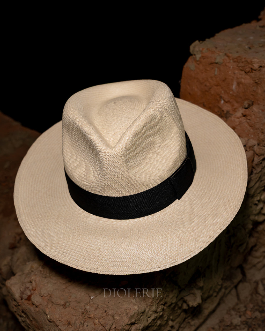 Extrafino Teardrop Panama Hat - Montecristi Quality