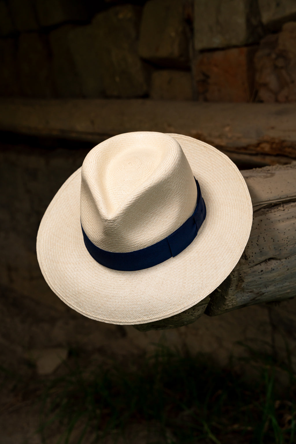 Extrafino Teardrop Panama Hat - Montecristi Quality